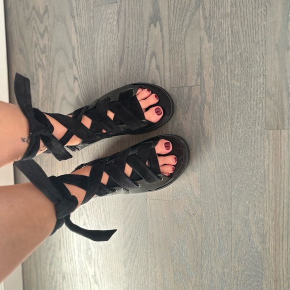 Rag and Bone lace up sandal from a sample sale! - Picture 4 of 7